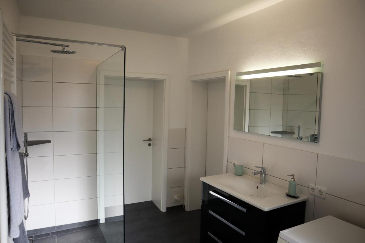שמאלנברג Ferienwohnung Dicke Linde מראה חיצוני תמונה