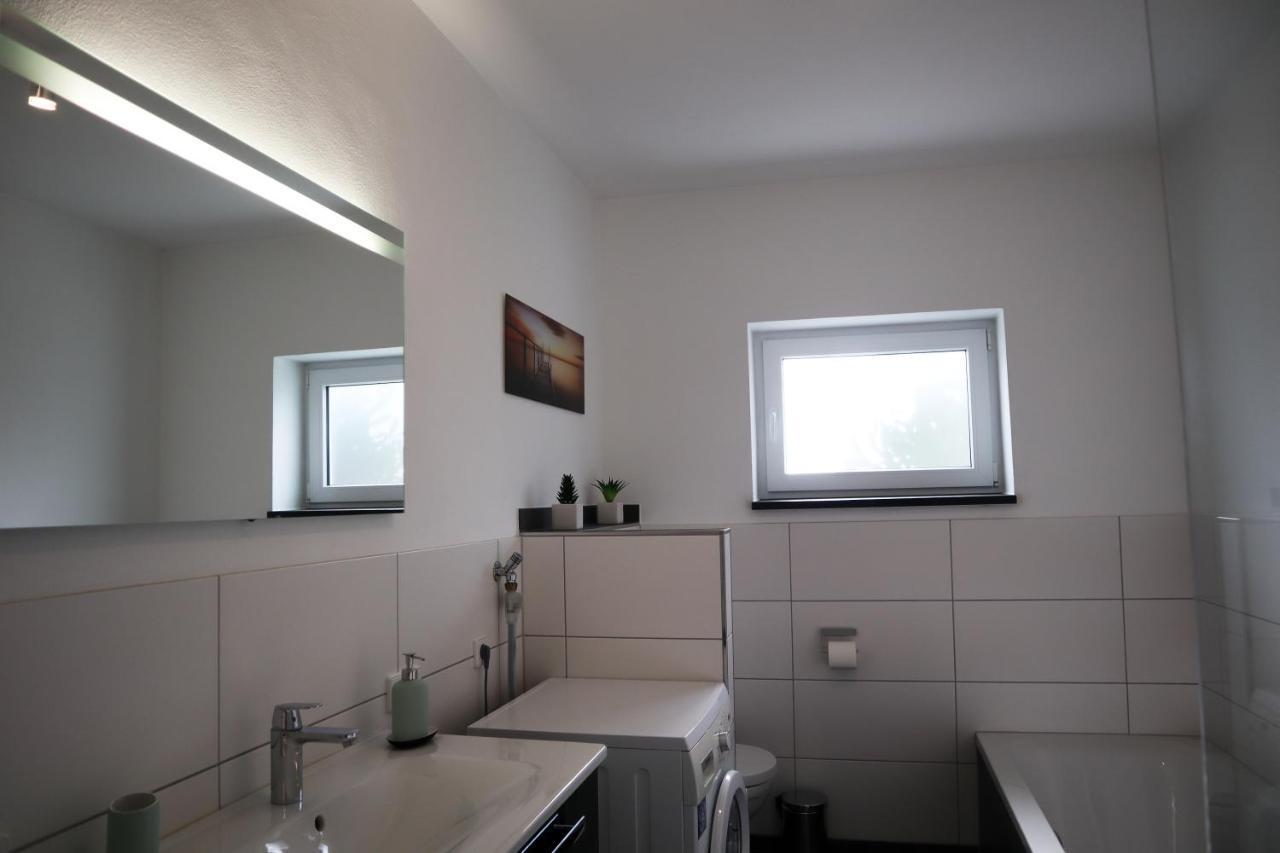 שמאלנברג Ferienwohnung Dicke Linde מראה חיצוני תמונה